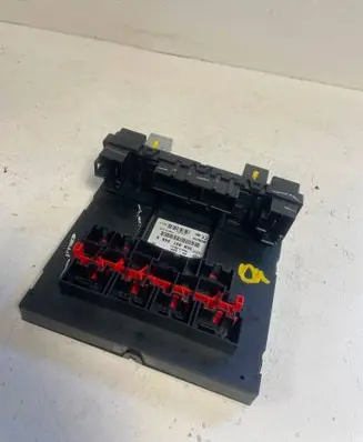 Volkswagen Golf V Comfort/convenience module 3C8937049E 01029353 F005V00745