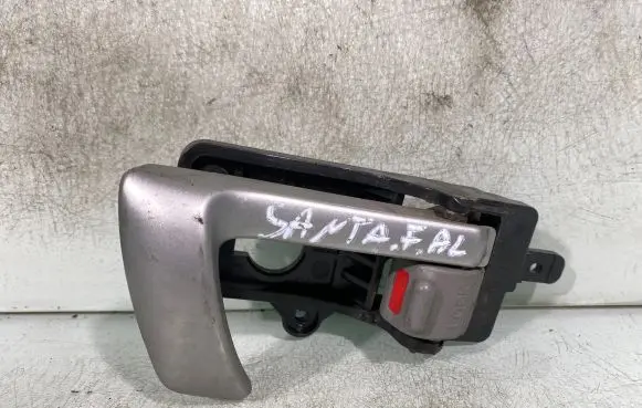 Hyundai Santa Fe Rear door interior handle
