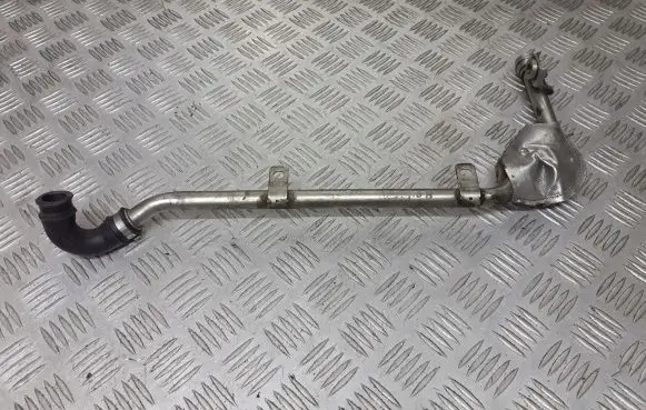 Audi A4 S4 B5 8D EGR valve line/pipe/hose 06B133817