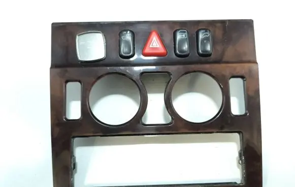 Mercedes-Benz E W210 Climate control/heater control trim A2106830308