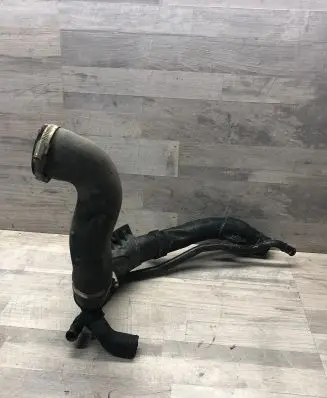 Volkswagen PASSAT B7 Intercooler air channel guide 5N0145840K