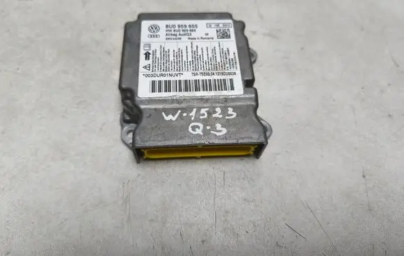Audi Q3 8U Airbag control unit/module 8U0959655