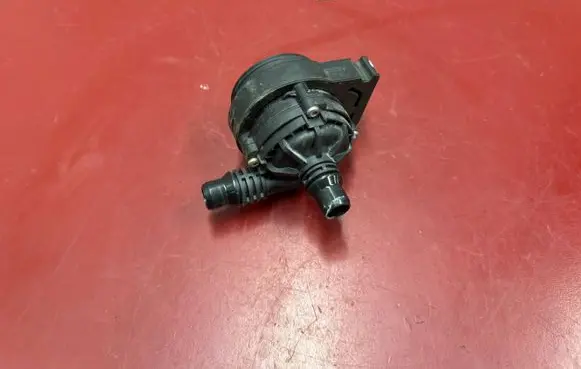 BMW X3 G45 Electric auxiliary coolant/water pump 5A020E0