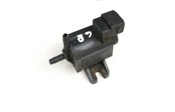 Opel Astra H Vacuum valve 72244800