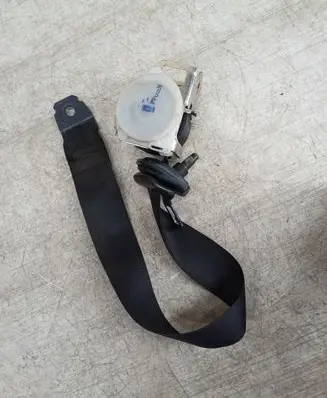 Opel Zafira A Third row seat belt 90580906 040678 2400LAT40