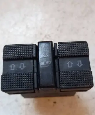 Volkswagen Golf III Electric window control switch 1H0959855A