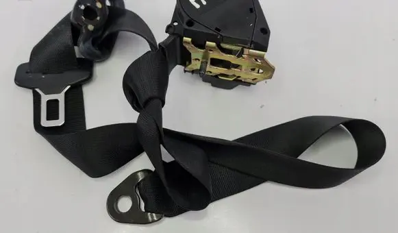 Porsche Boxster 986 Front seatbelt 98680303402