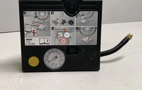 BMW 5 F10 F11 Tire air pump compressor 6792688