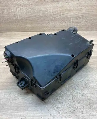 Ford Focus Fuse module 3M5T14A142AB BP4K66767 8688039