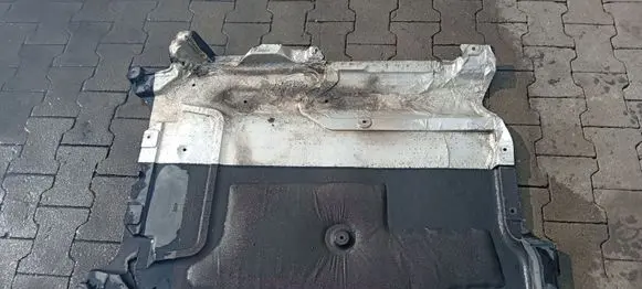 Mercedes-Benz C W205 Engine splash shield/under tray A2055200423MERC A2055200423