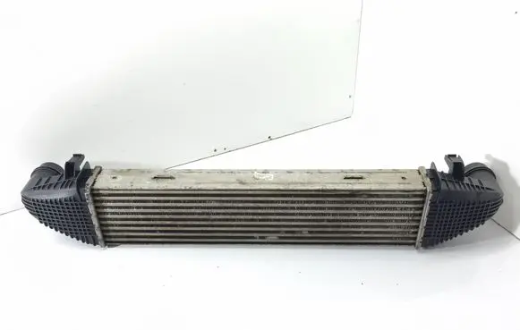 Mercedes-Benz E W212 Intercooler radiator A2045000100 3138476 10T273041