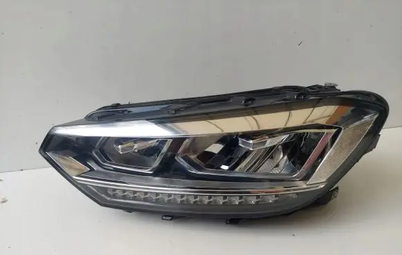 Volkswagen Touran III Headlight/headlamp 5TB941035B