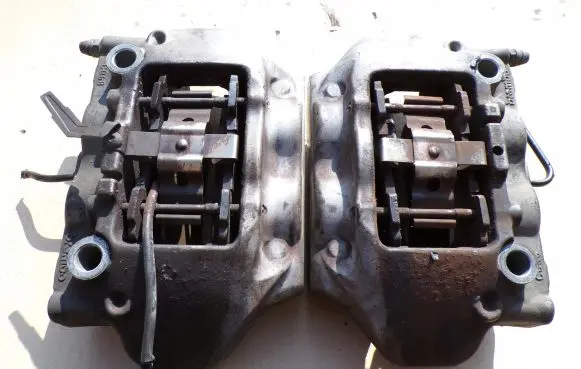Alfa Romeo 159 Front brake caliper 20A31104