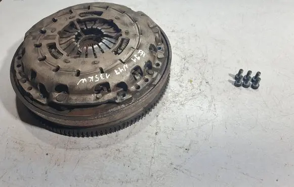 BMW 3 E90 E91 Clutch set kit 7594958 7615632 7603849