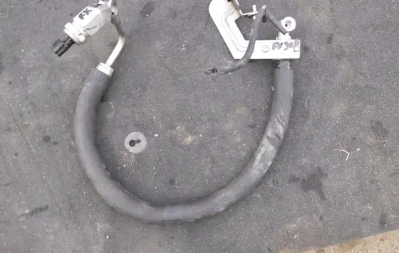 Infiniti FX Air conditioning (A/C) pipe/hose