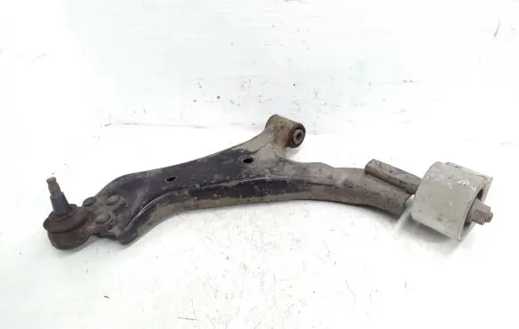 Chevrolet Captiva Front lower control arm/wishbone 96819161