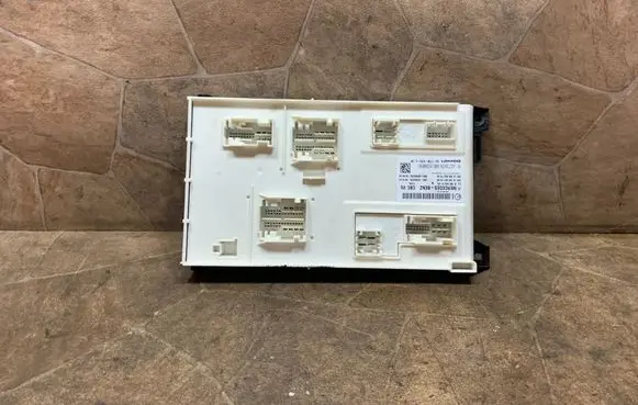 Mercedes-Benz GLS X166 Central body control module A1669006120 A1669018306