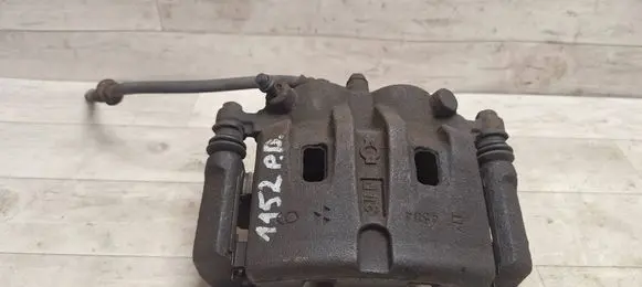 Nissan X-Trail T30 Front brake caliper 
