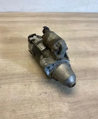 Honda CR-V Starter motor M002t85871