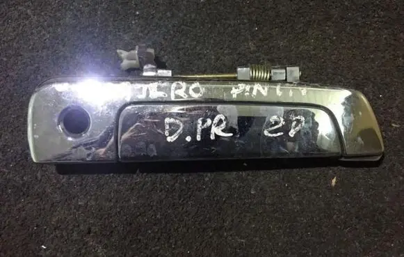 Mitsubishi Pajero Pinin Front door exterior handle mr384674