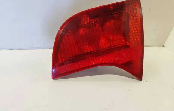 Audi A4 S4 B7 8E 8H Tailgate rear/tail lights 8E9945094 484502 749002