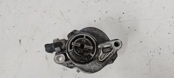 Peugeot 207 Vacuum pump D1562C12402W