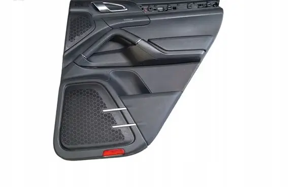 Porsche Cayenne (92A) Rear door card panel trim 7P5867212H