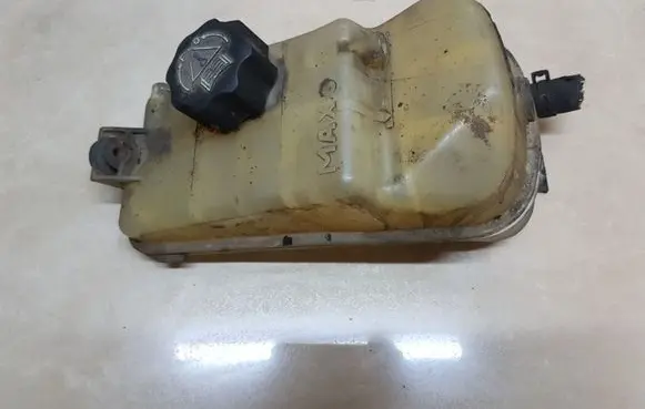 Citroen Berlingo Coolant expansion tank/reservoir