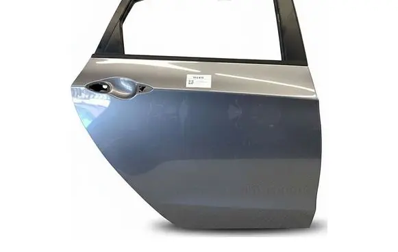 Hyundai i30 Rear door