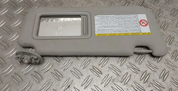 Toyota Verso-S Sun visor