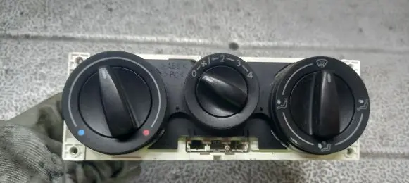 Volkswagen Lupo Air conditioning/heating control unit 