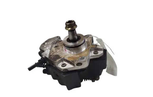 KIA Sorento Fuel injection high pressure pump 0445010101 331004A010