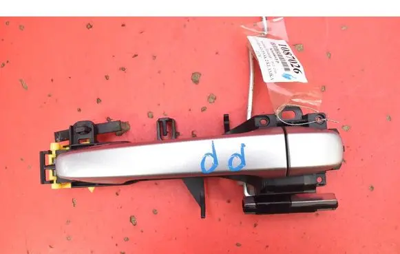 Subaru Forester SJ Front door exterior handle 