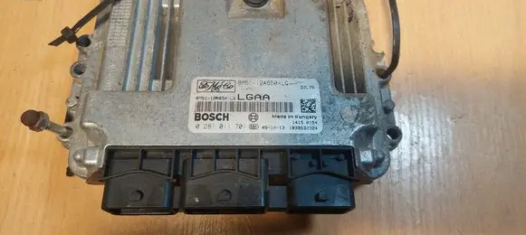 Ford Focus Engine control unit/module ECU 8M51-12A650-LG 0281011701