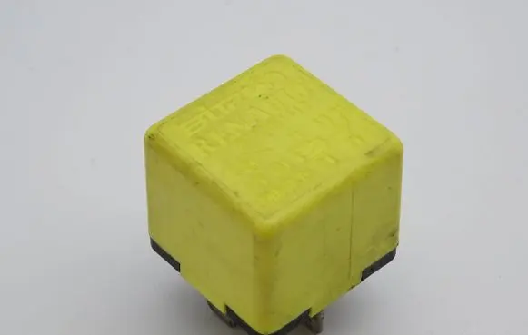 Renault Megane I Other relay 8200051112