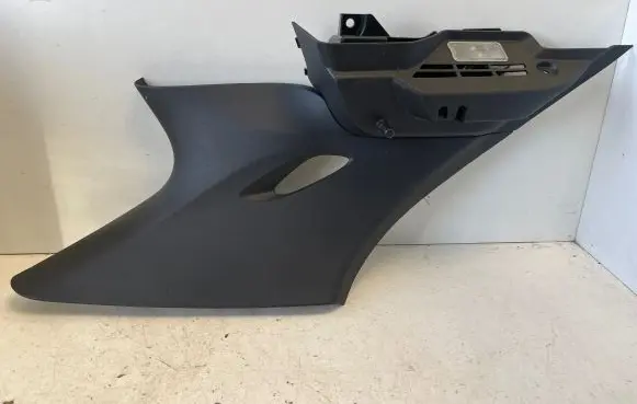 (C) pillar trim