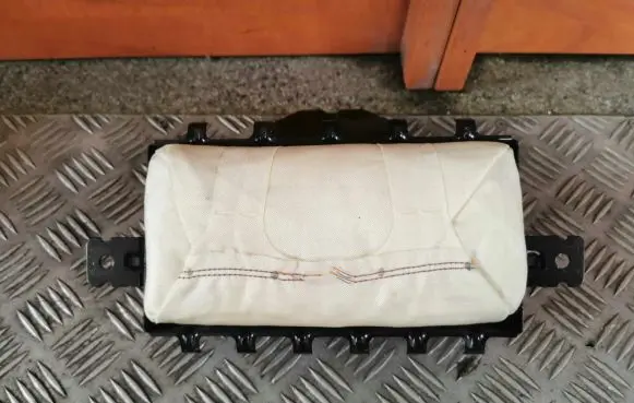 KIA Rio Passenger airbag 845301W000