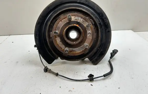 Jeep Grand Cherokee Rear wheel hub