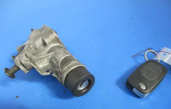 Audi A6 Allroad C5 Ignition lock 4B0905851C