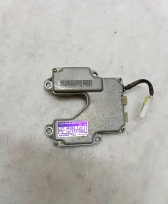 Nissan Primera Airbag control unit/module 985841J010 4079330621