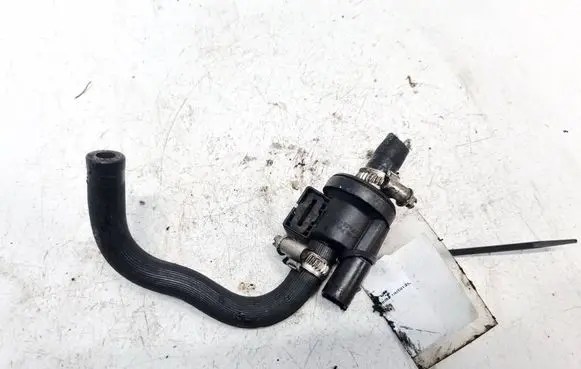 Audi TT TTS Mk2 Valve vacuum 06E906517J