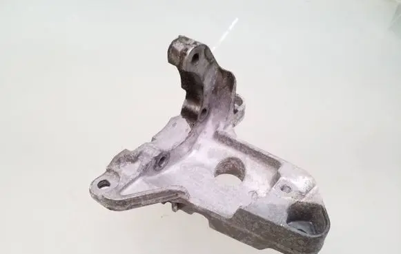 BMW 3 E90 E91 Power steering pump mounting bracket 7555925 32427555925