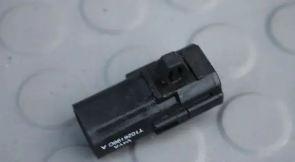 Nissan X-Trail T32 Outside/exterior temperature sensor T1026196C