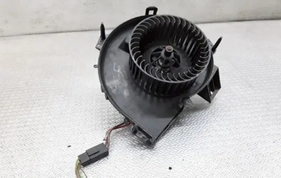 Opel Corsa C Heater fan/blower 006453T