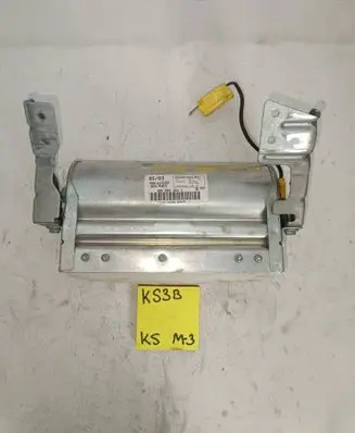 Volkswagen PASSAT B5 Passenger airbag 3B088204F