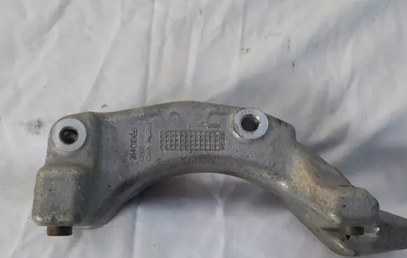 Volvo S90, V90 Other engine bay part 31401869