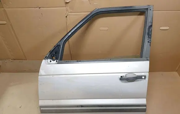 Land Rover Range Rover P38A Front door