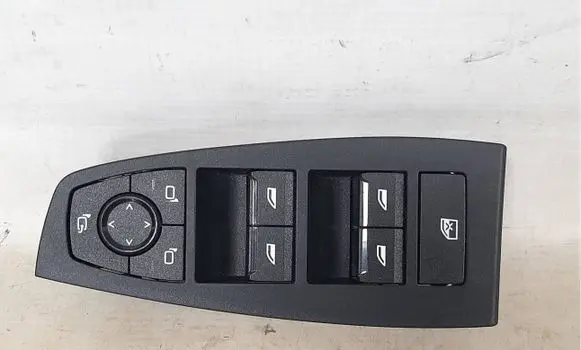 BMW 2 Active Tourer U06 Quarter vent window switch 5A4B1C7 5A7CB16 61315A4B1C7