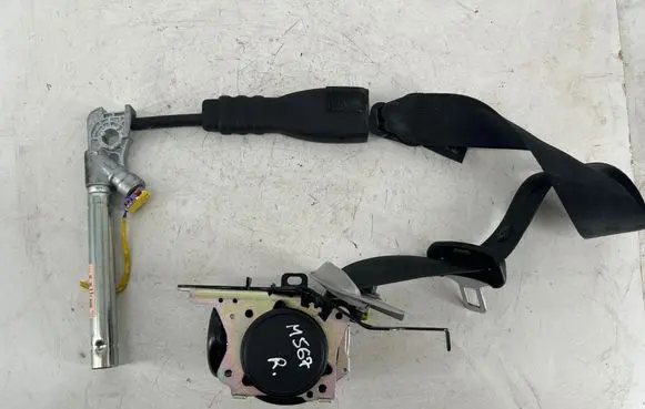 Hyundai Tucson TL Front seatbelt 88820D7200TTX 635291500A 630401200D