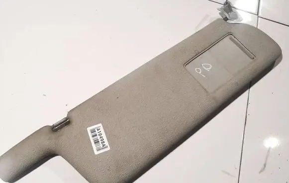 Sun visor